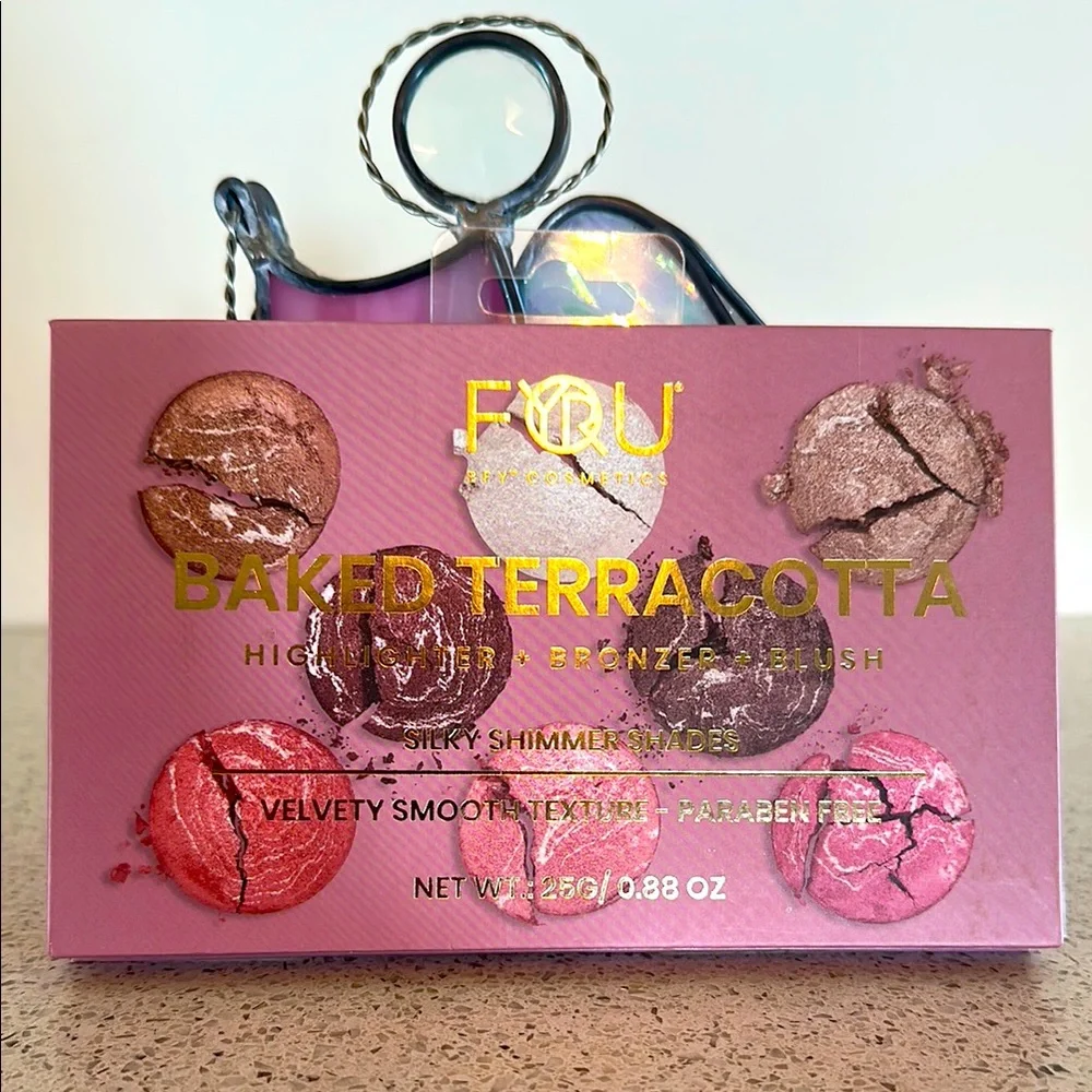 Compact Baked Terracotta Blush Palette with mirror - Pinks, Browns and etc.